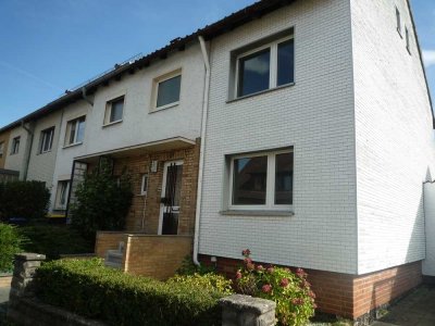 REH mit Garage und Garten in Bad Salzdetfurth OT Bodenburg- Preiskorrektur VB 175.000