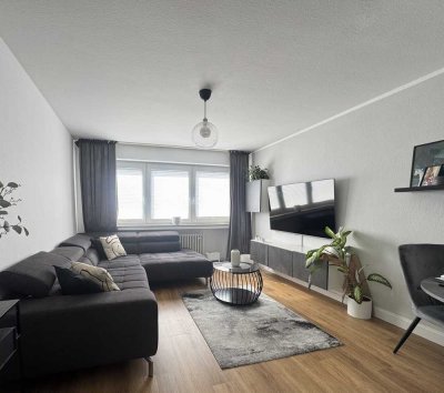 Helle 2-Zimmer-Wohnung mit Balkon & Stellplatz – in Opladen