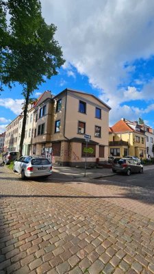 Viel Platz im Flüsseviertel: kernsanierte Wohnung mit 77 m² Wohnfläche