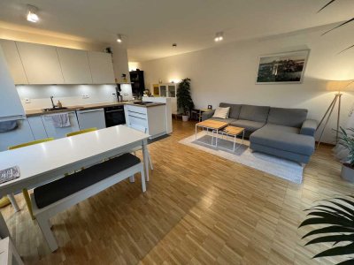 Stilvolle 4-Zimmer-Erdgeschosswohnung mit gehobener Innenausstattung, Garten und EBK in Rastatt