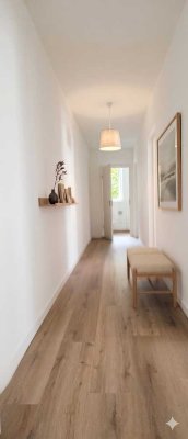 Frisch renoviert, hell & flexibel: Ihr neues Zuhause oder Renditeobjekt! ohne Makler