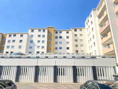 Sonnige 4-Zimmer-Wohnung mit Aufzug und Süd-Loggia – großzügig geschnitten & vielseitig nutzbar!