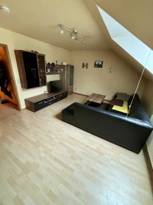 Helle 2,5-Zimmer Dachgeschosswohnung in Creußen zu vermieten