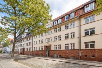 Frisch renovierte 2-Zimmer-Eigentumswohnung in hervorragender Lage von Schwerin