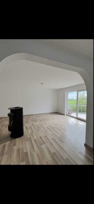 Erstbezug nach Sanierung mit Balkon: exklusive 2-Zimmer-Wohnung in Metzingen