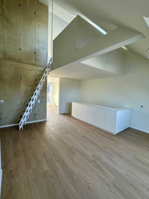PURE - Neubau Maisonette auf 2 Ebenen mit Dachterrasse & Balkon in Köln-Sülz