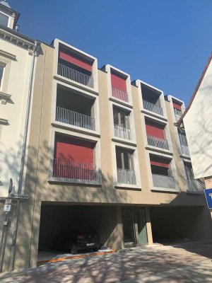 Ideale Wochenpendler Wohnung ! Ruhige Dachgeschoss Wohnung im Herzen von Bretten