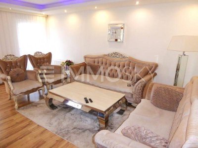 EIN GEMÜTLICHES ZUHAUSE FÜR IHRE GANZE FAMILIE - 4 ZIMMER, LOGGIA.....