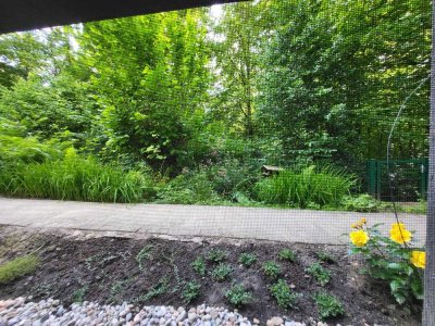 2-Zimmer Wohnung * XL-Wohnzimmer*4-Familienhaus*Ruhige Lage