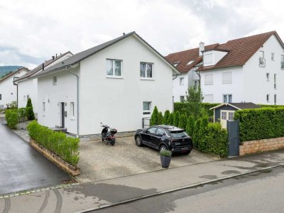 Modernes Wohnen: Einfamilienhaus mit Garten in Mössingen