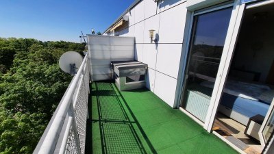 UNVERBAUBARER WEITBLICK IN GRÜNRUHELAGE MIT GROSSER TERRASSE
