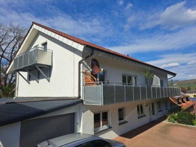 Marko Winter Immobilien - Hochhausen: Mehrfamilienhaus mit 6 Wohneinheiten in ruhiger Lage
