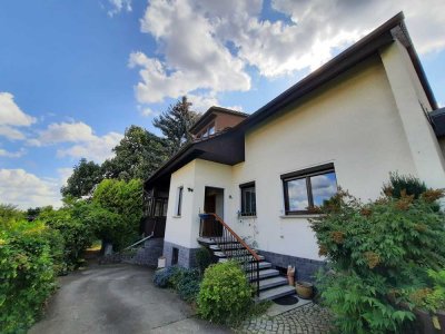 Schnäppchen sichern! Toplage mit schönem Garten und Tiefgarage