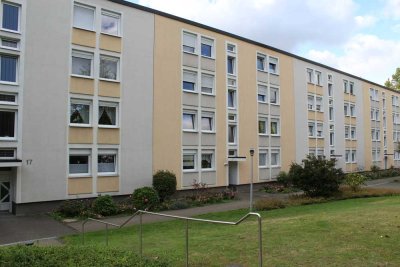 Gut geschnittene 3 Zimmer Wohnung am Rosenberg