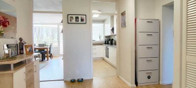 2 Bäder! 5-Zimmer! Gläsernes Home-Office, junge Küche, Topzustand, Waldblick + Einrichtg.angebot…