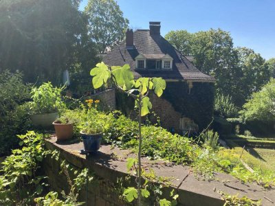 2 Zimmer mit Bad einer Gründerzeit-Villa in Heidelberg-Neuenheim