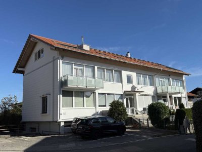 Gepflegte 3-Zimmer-Wohnung im 1. Obergeschoß in Mitterfelden / Ainring