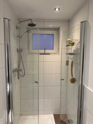 Stilvolle Vollmöblierte 1-Zimmer-Wohnung mit gehobener Innenausstattung in Hannover