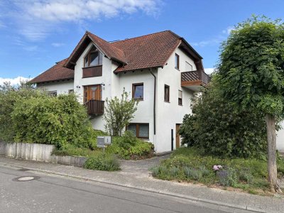 Ansprechende und gepflegte 3-Raum-Wohnung mit Terrasse in Oberotterbach