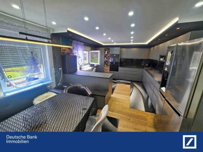 3 in 1 - Doppelhaus mit ELW - viel Platz und noch mehr Grundstück in Oppenweiler-Reichenberg