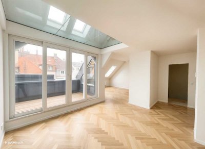 MASTERPIECE IN NEUHAUSEN: Ihr persönliches Unikat über den Dächern der Stadt.