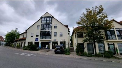 2,5-Zi.-Wohnung mit Dachterrasse und Wintergarten, wenige 100 Meter vom Stadtgarten entfernt