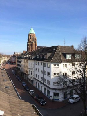 Ruh. Stadtwohnung E-Holsterhausen -Einbauküche