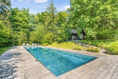 Exklusive Luxusvilla im Wienerwald – Sommerfrische der Extraklasse