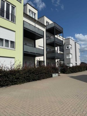Gehobene Dachgeschosswohnung mit 3 Zimmern, Dachterrasse, TG Stellplatz im Quartier Süd