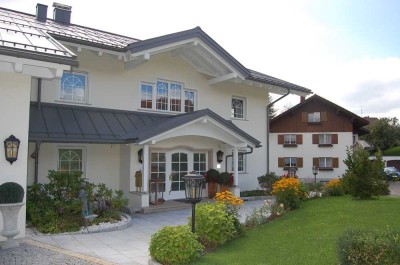 Exklusive Luxusvilla in Oberstaufen – Ein Meisterwerk der Eleganz und des Komforts