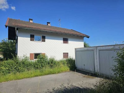 Einfamilienhaus mit großem Garten