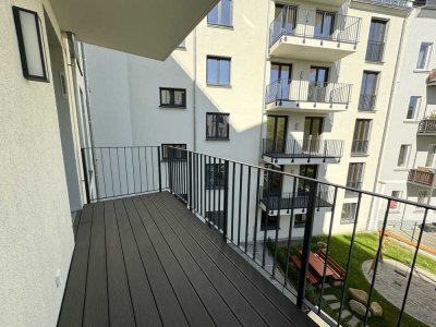 Exklusiver Neubau: Erstvermietung hochmoderner 4-Raum-Wohnung mit zwei Balkonen