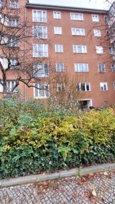 Helle 2-Zimmer Wohnung im 4. OG in Schöneberg