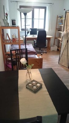 Schöne 1 Zimmer Wohnung in Erlangen - Zentrum in sehr ruhiger Wohnlage