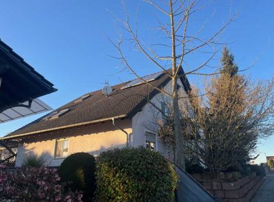 Geräumiges Einfamilienhaus mit Einliegerwhg. - OT Bauernheim