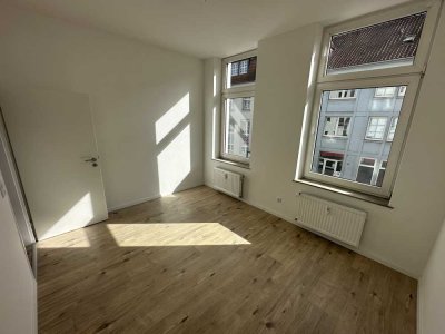 Wunderschöne Altbauwohnung mit 2 Zimmern