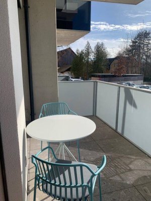 hochwertige 2-Zimmer-Wohnung mit großzügigem Balkon und Blick auf die Pram
