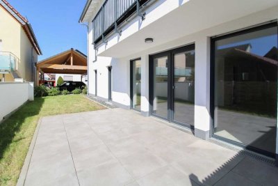 Moderne, barrierefreie Erdgeschosswohnung mit Terrasse, WP & 2 Carports – Neubauqualität in Goldbach