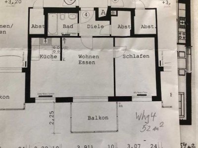 Gepflegte 2-Raum-Wohnung mit Balkon in Göppingen mit Kochnische, Bad mit Wanne u.WC