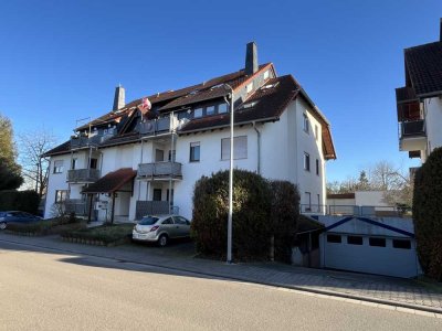 Helle und gut geschnittene 3-Raum-Wohnung mit Balkon und Tiefgaragenplatz