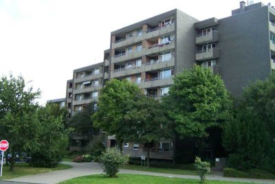 Familienwohnung - 4-Zimmer-Wohnung in Mönchengladbach Schmölderpark- WBS erforderlich