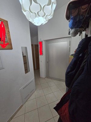 Sonnige 3-Zimmer Dachgeschosswohnung mit kleiner Terrasse