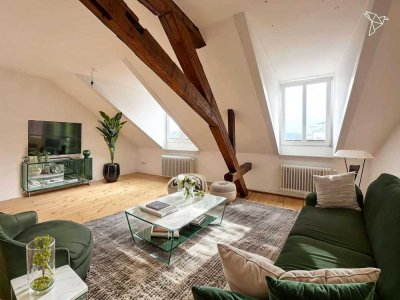 WOHNEN ÜBER DEN DÄCHERN � Altbau-Dachgeschosswohnung mit Garten in Heidelberg!