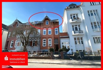 Modernisierte 3-Zimmer Altbau-Dachgeschosswohnung in Lübeck St. Jürgen