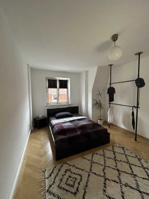 BEFRISTET bis 29.03.2026: Charmante Bürgermeisterwohnung in Laim, Nähe Hirschgarten