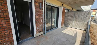 großes 1-Zimmer-Apartment im Erdgeschoss inkl. Küche & großer Terrasse - Bereit für Ihren Erstbezug!