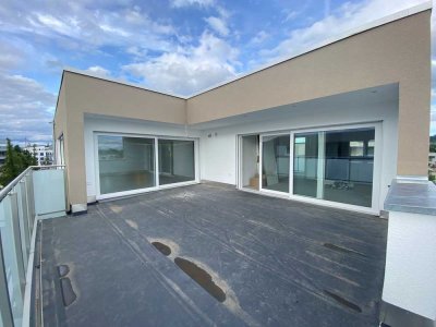 Geschmackvolle 5-Raum-Penthouse-Wohnung mit großzügiger Dachterrasse