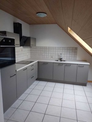 Mod. geschnittene  3 Zimmer Wohnung in Geilenkirchen/Teveren m. neuer Einbauküche