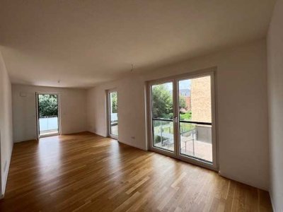 Stilvoll wohnen mit Terrasse: Hochwertige 3-Zimmer-Wohnung in den Glasbläserhöfen – sofort verfügbar