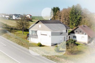 Großzügiges Zweifamilienhaus mit komfortablen Grundstück in Vilshofen Waizenbach